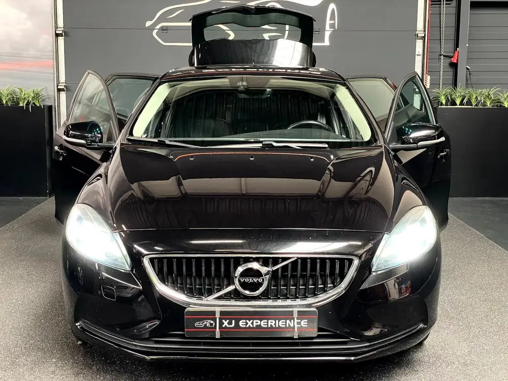 Volvo V40 1.5 T2 Polar+ AIRCO NAVI NAP BTW uit 2019