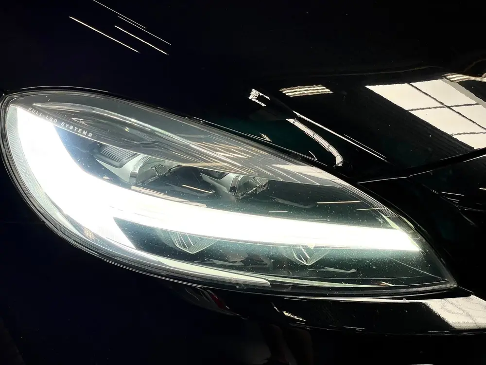 Volvo V40 1.5 T2 Polar+ AIRCO NAVI NAP BTW uit 2019, foto 16