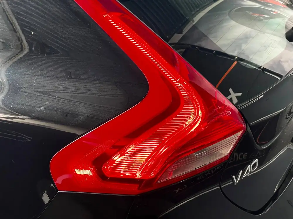 Volvo V40 1.5 T2 Polar+ AIRCO NAVI NAP BTW uit 2019, foto 18