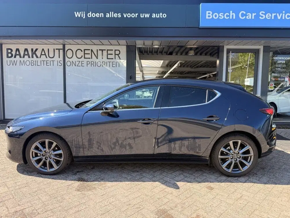 Mazda 3 2.0 e-SkyActiv-G 120 Excl.-Line uit 2024, foto 3