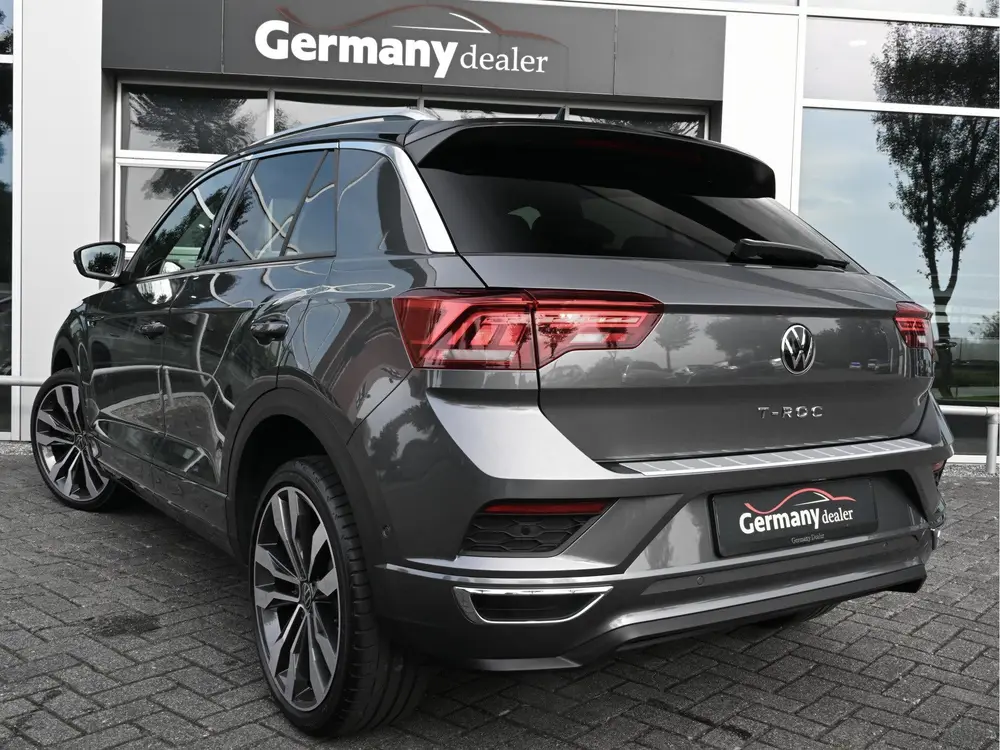 Volkswagen T-Roc 1.5TSI 150pk R-Line Pano Trekh LED 19-Inch uit 2020, foto 15