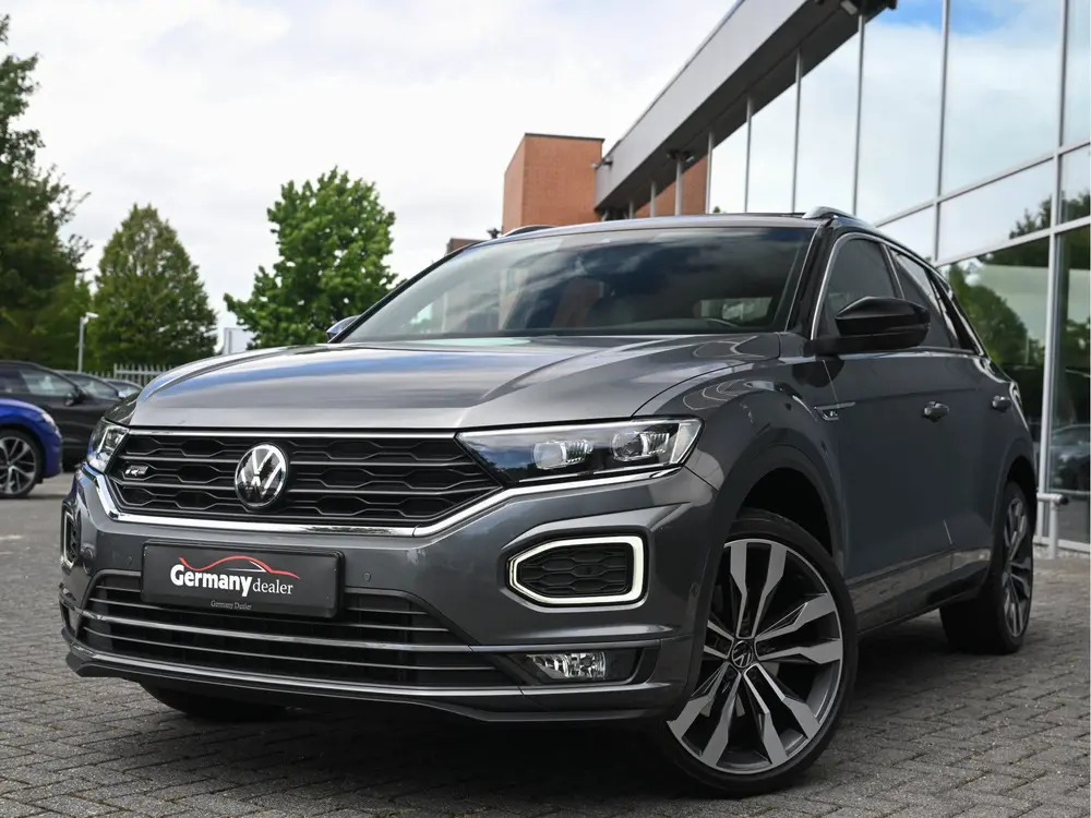 Volkswagen T-Roc 1.5TSI 150pk R-Line Pano Trekh LED 19-Inch uit 2020, foto 3