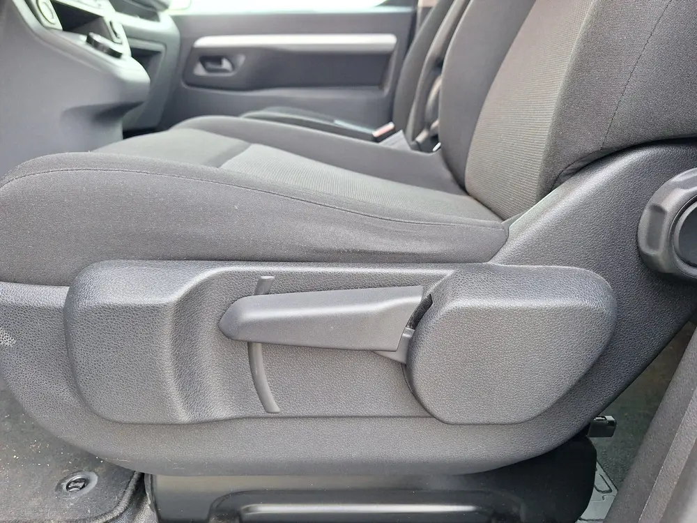 Toyota Proace 2.0 D-4D Professional Dubbel Cabine Aut uit 2022, foto 10