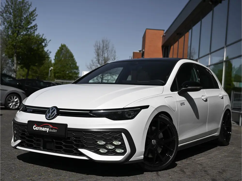 Volkswagen Golf 1.5 eHybrid GTE 272PK Leder Pano Tr-Haak Hea uit 2023, foto 4