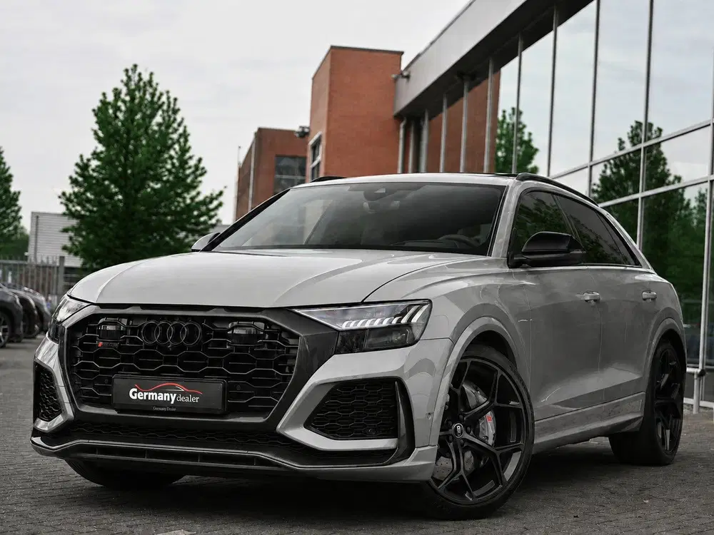 Audi RS Q8 4.0 TFSI 600PK quattro Akrapovič Nardo Cer uit 2024