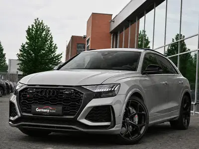 Audi RS Q8 4.0 TFSI 600PK quattro Akrapovič Nardo Cer uit 2024