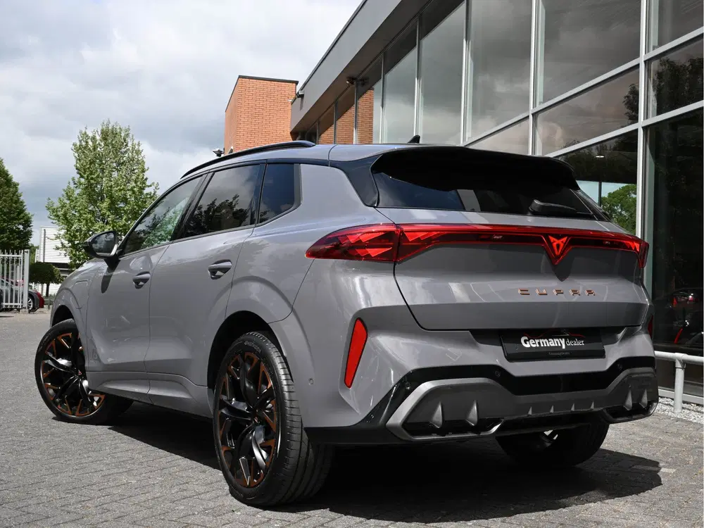 Cupra Terramar 1.5 TSI e-Hybrid 272PK VZ Performance 100k uit 2025, foto 15