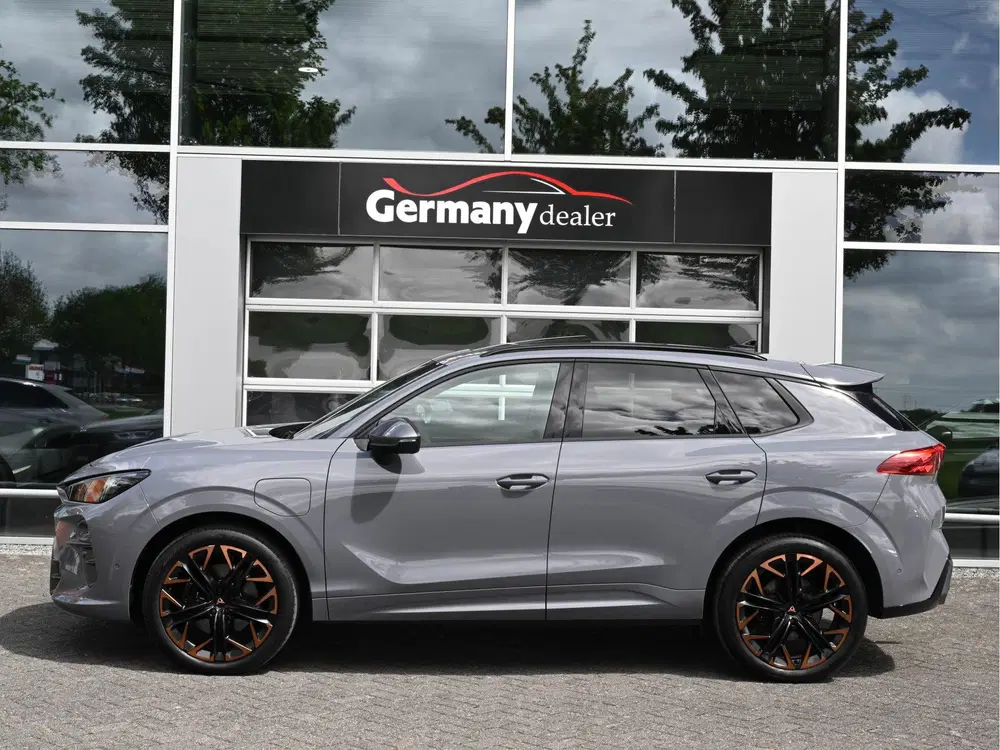 Cupra Terramar 1.5 TSI e-Hybrid 272PK VZ Performance 100k uit 2025, foto 3