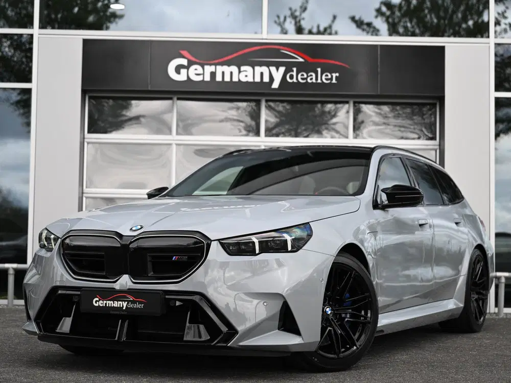 BMW M5 Touring 4.4 V8 729pk Pano M-Driver+Pro Car uit 2025, foto 12