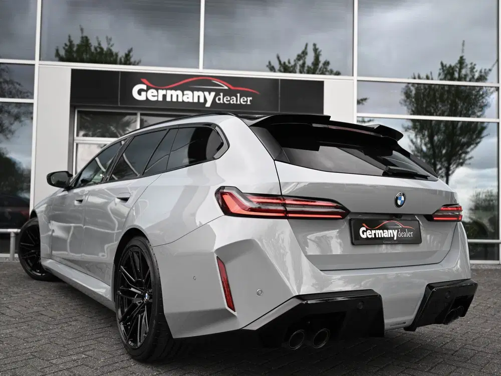 BMW M5 Touring 4.4 V8 729pk Pano M-Driver+Pro Car uit 2025, foto 9