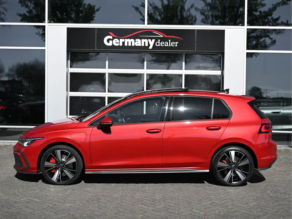 Volkswagen Golf 1.4 eHybrid GTE Pano Head-Up Keyless IQ-Led uit 2022, foto 17