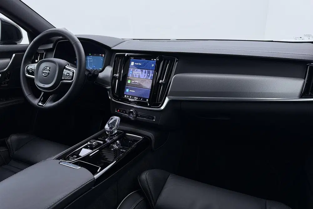 Volvo V90 T6 Ultimate Dark uit 2024, foto 17
