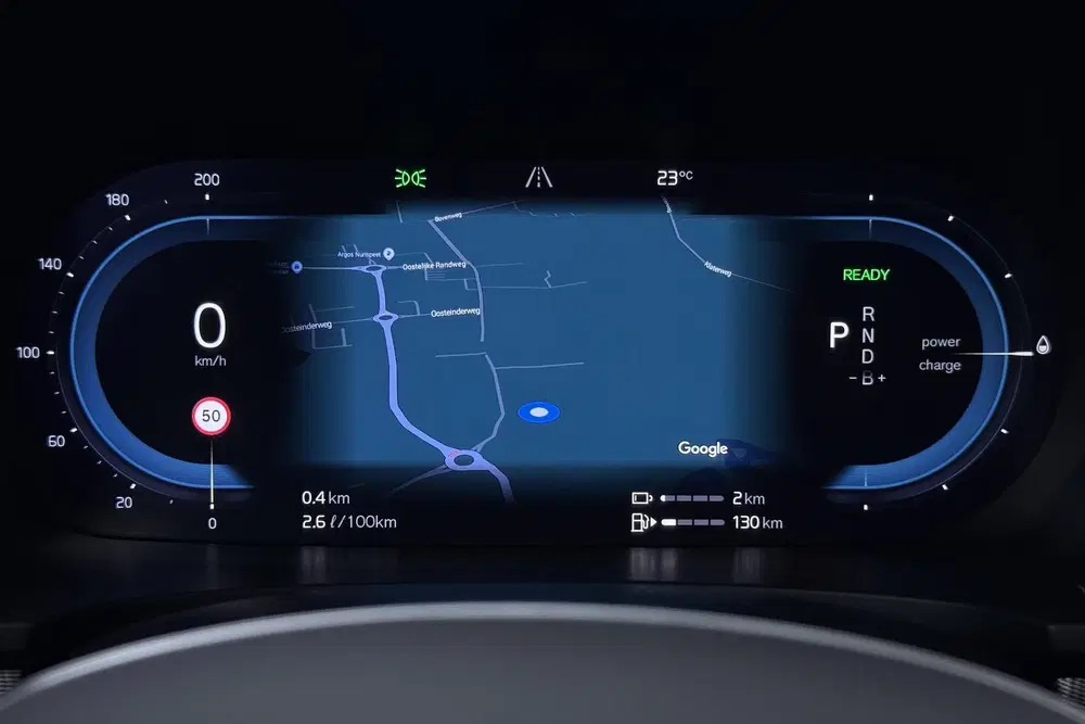 Volvo V90 T6 Ultimate Dark uit 2024, foto 19