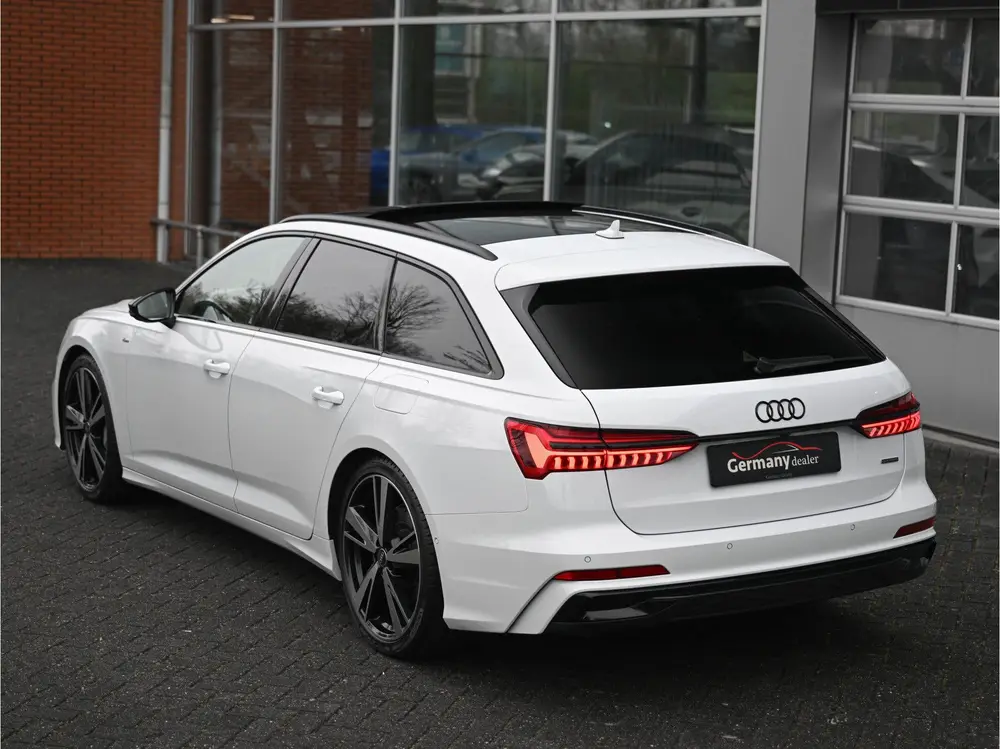 Audi A6 50TFSI E 300pk Quattro S-Edition Pano Head uit 2024, foto 9