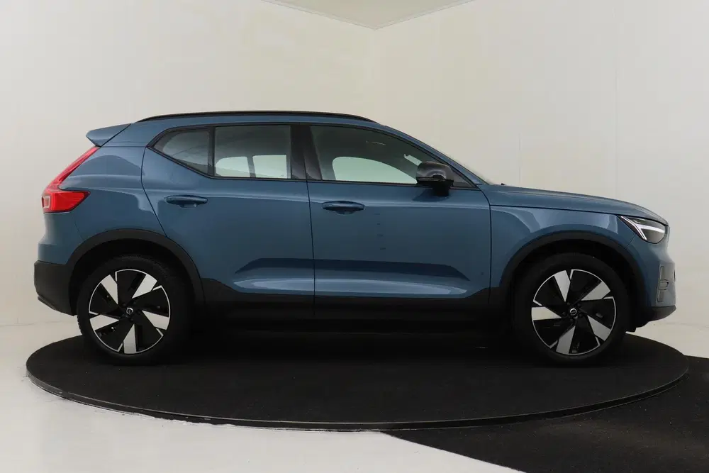 Volvo EX40 Single Motor Extended Range Plus 82 kWh -H uit 2025, foto 13