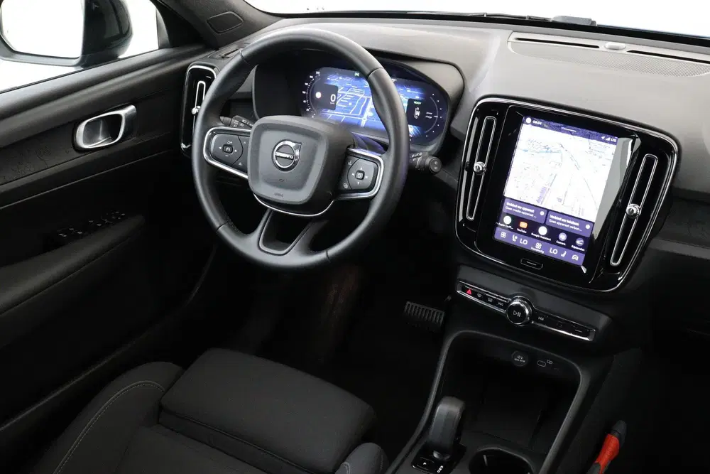 Volvo EX40 Single Motor Extended Range Plus 82 kWh -H uit 2025, foto 6