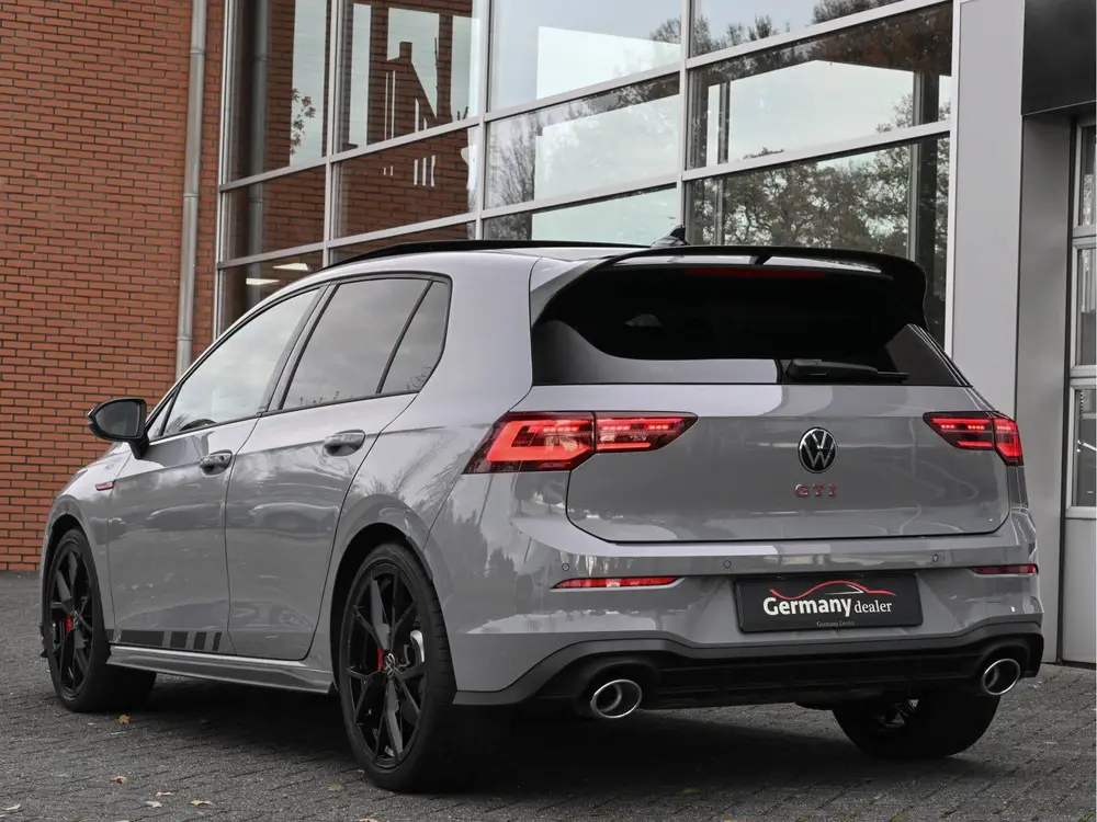Volkswagen Golf 2.0TSI 300PK GTI Clubsport Pano HUD iQ-Light uit 2023, foto 9