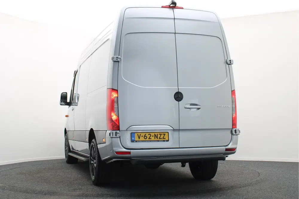 Mercedes-Benz Sprinter 317 CDI L2H2 3-Zits uit 2024, foto 19