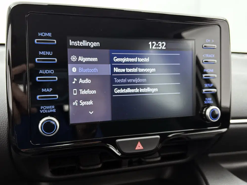 Toyota Yaris 1.5 Hybrid Dynamic + uit 2023, foto 10