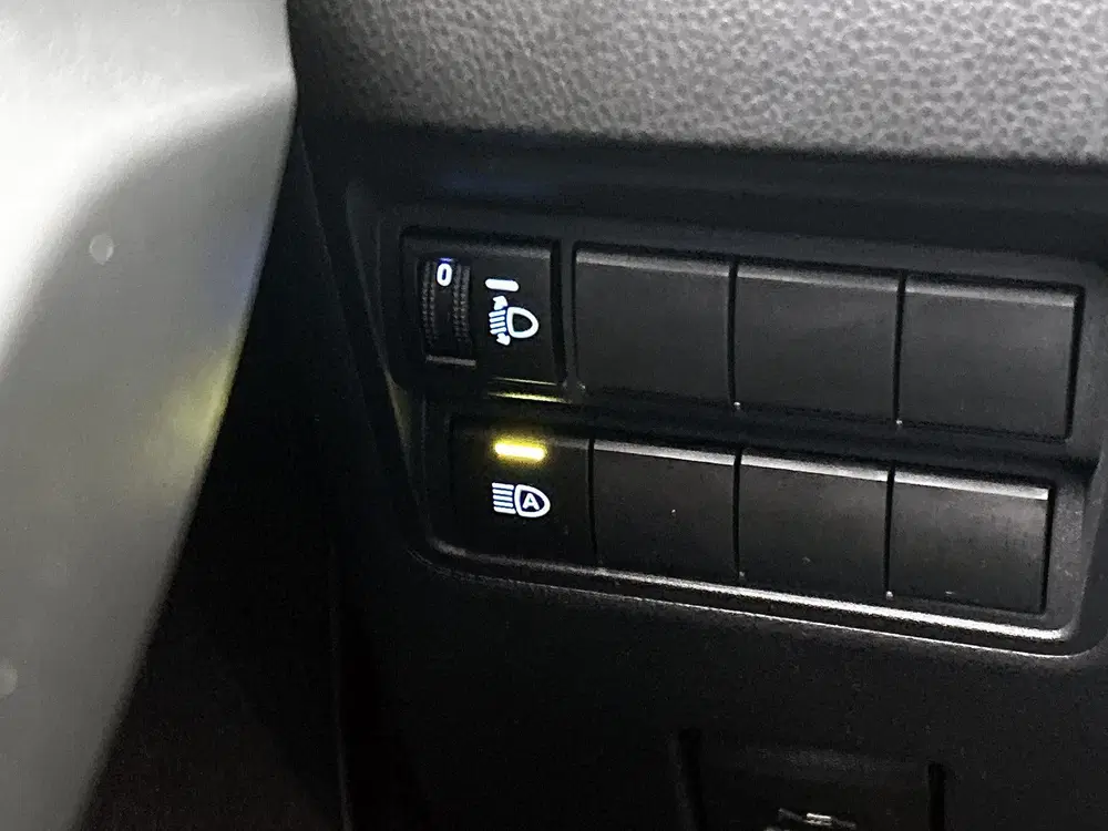Toyota Yaris 1.5 Hybrid Dynamic + uit 2023, foto 19