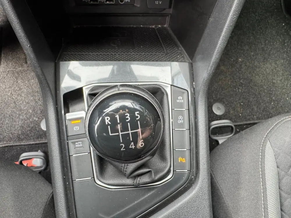 Volkswagen TIGUAN 1.5 TSI ACT R-Line 131PK Navi, Climatcntrl uit 2019, foto 11
