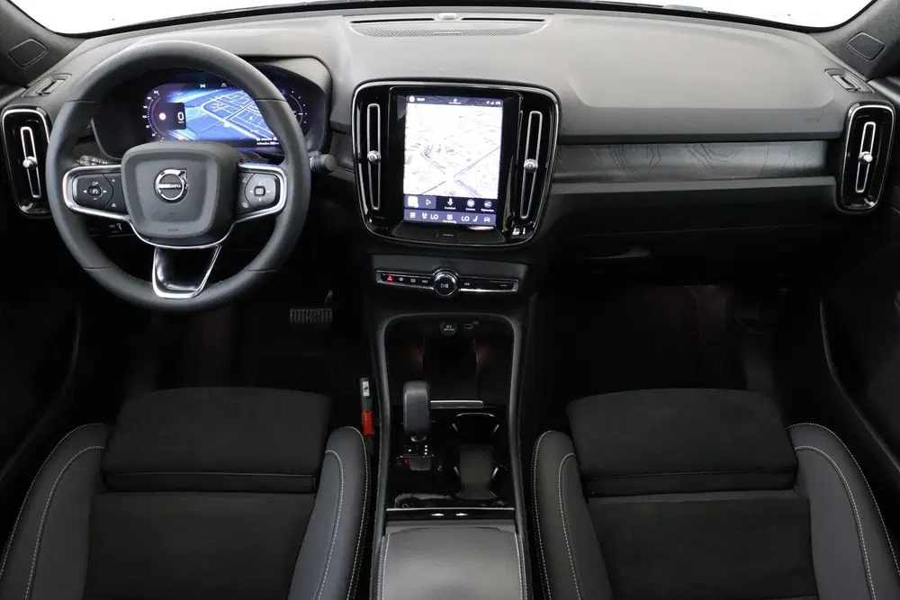 Volvo C40 RECHARGE TWIN INTRO EDITION 78 kWh -PANO.D uit 2022, foto 4
