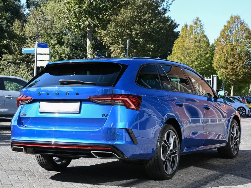Skoda Octavia 1.4TSI RS iV PHEV RS-Zetels Pano Head-Up uit 2021, foto 16
