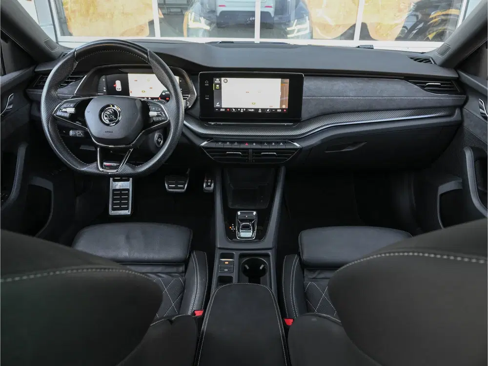 Skoda Octavia 1.4TSI RS iV PHEV RS-Zetels Pano Head-Up uit 2021, foto 20