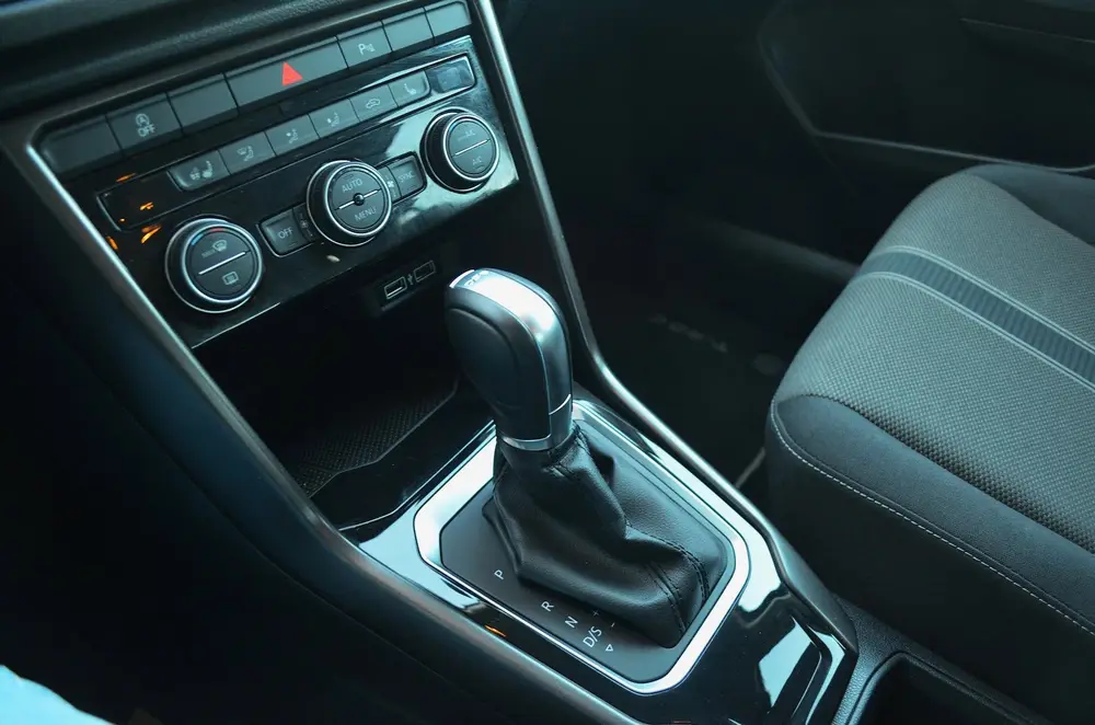 Volkswagen T-ROC 1.5 TSI Sport | Automaat | Stoelverwarming uit 2019, foto 15