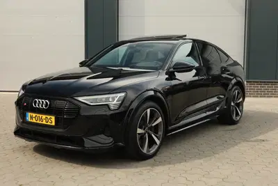Audi e-tron S quattro 95 kWh 503pk B&O Pano Adapti uit 2021