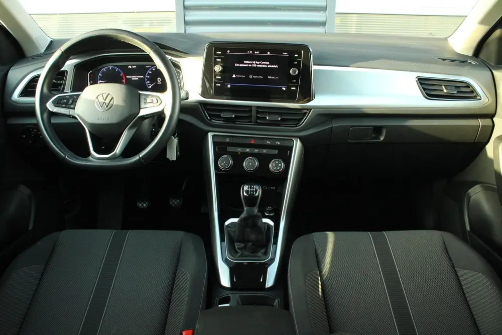 Volkswagen T-Roc 1.0 TSI 110pk Life 75 Edition | Allseason B uit 2022, foto 5