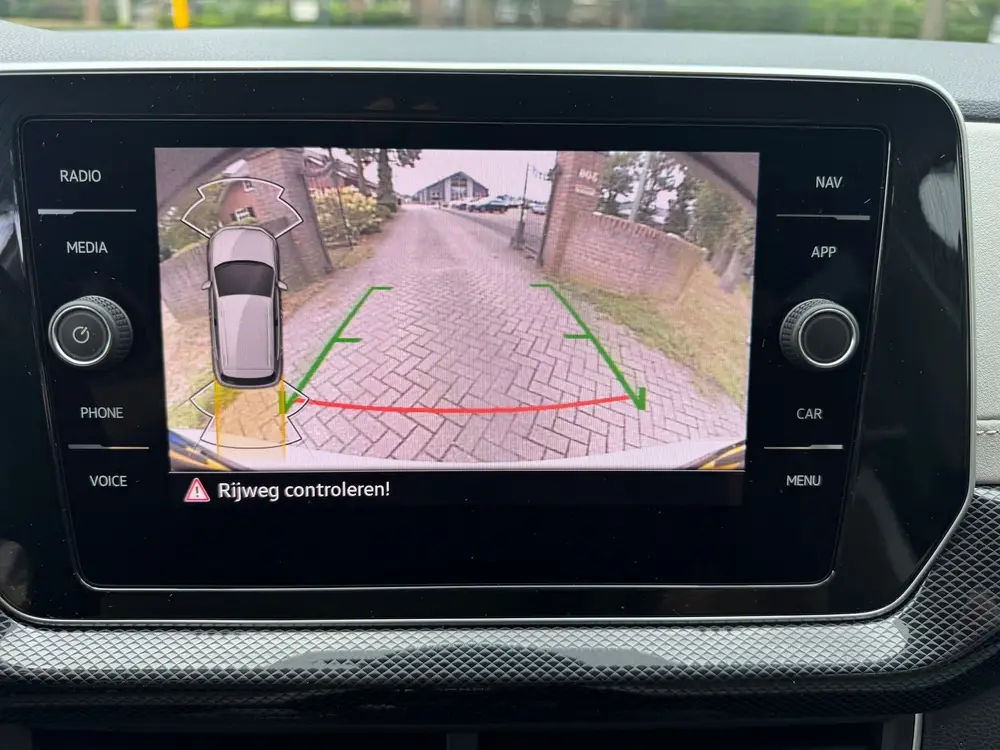 Volkswagen T-Cross 1.5 TSI Style Automaat uit 2024, foto 15