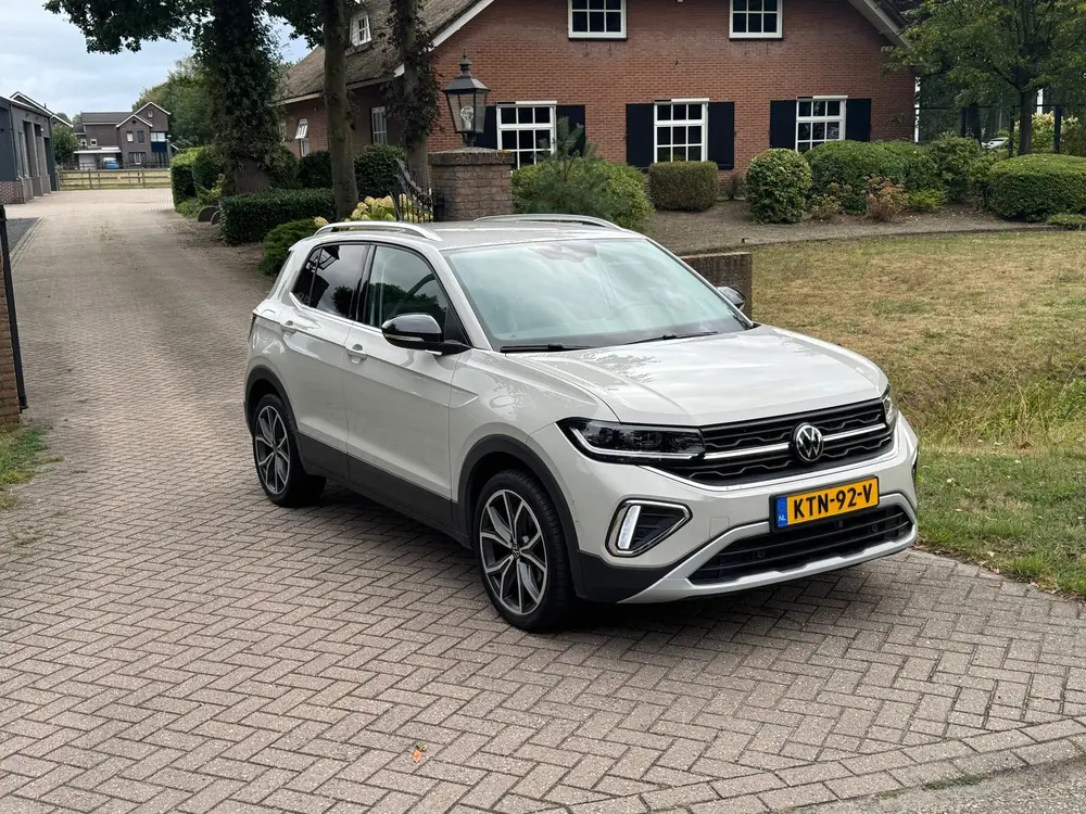 Volkswagen T-Cross 1.5 TSI Style Automaat uit 2024, foto 17