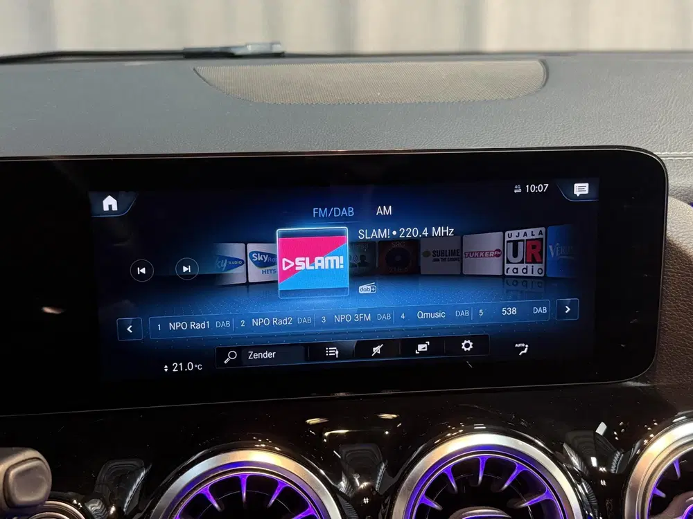 Mercedes-Benz B-Klasse 250 e AMG Line 18'' uit 2021, foto 16
