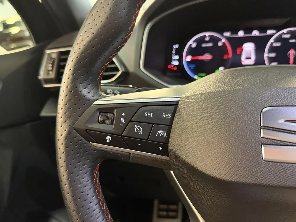 SEAT Tarraco 1.4 TSI e-Hybrid PHEV FR Business Intense uit 2023, foto 18
