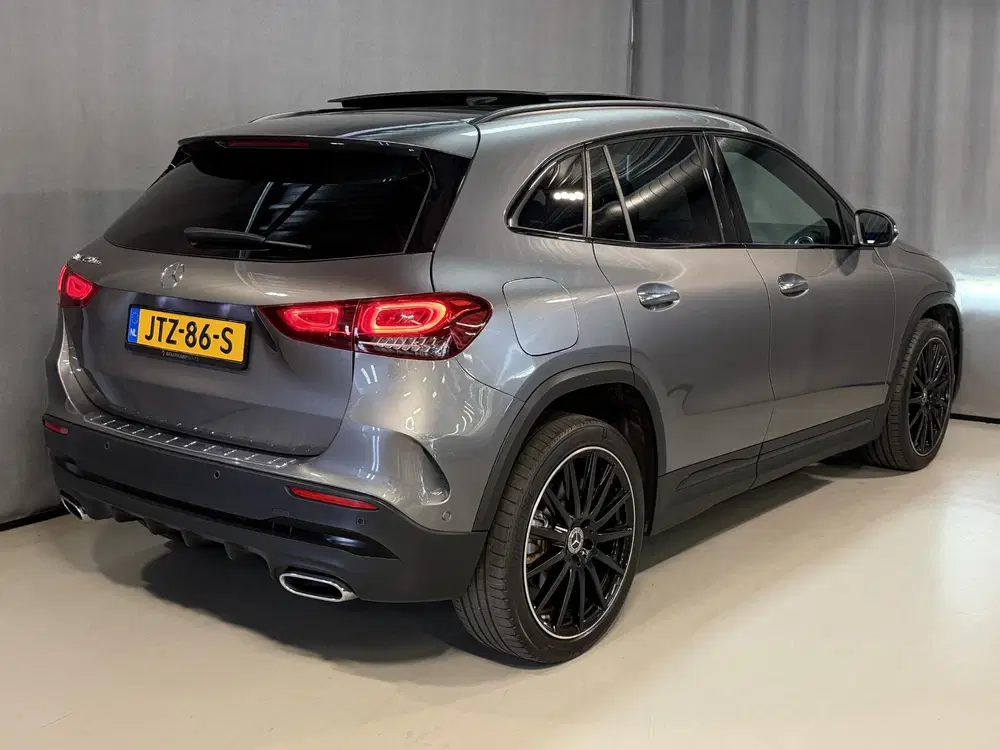 Mercedes-Benz GLA 250 e AMG Line 20" uit 2021, foto 2