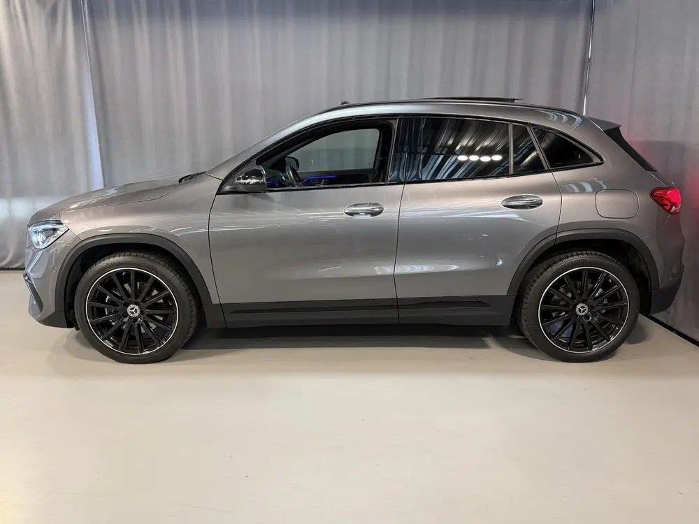 Mercedes-Benz GLA 250 e AMG Line 20" uit 2021, foto 4