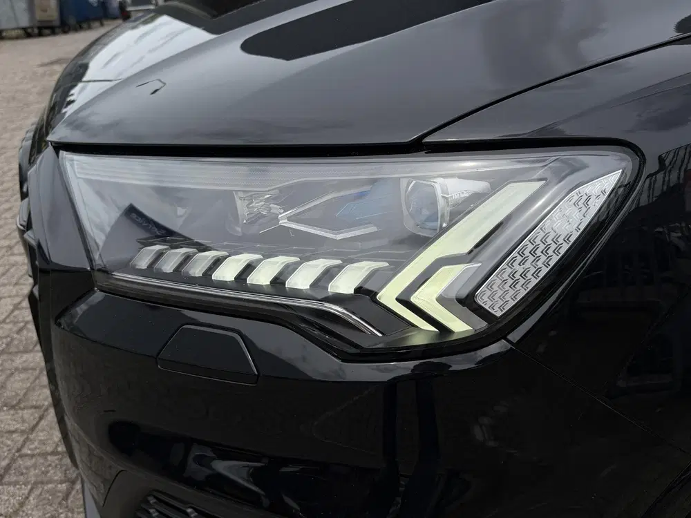 Audi Q7 55 TFSI e quattro Pro Line S 21" uit 2020, foto 4