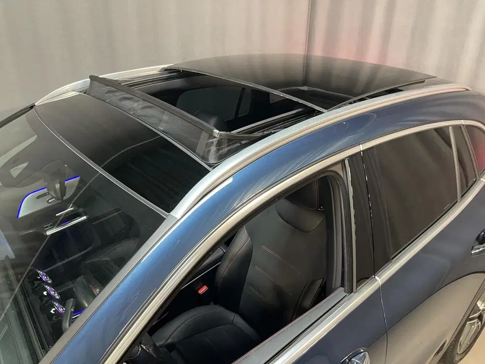 Mercedes-Benz GLA 250 e AMG Line Limited 19" uit 2020, foto 8