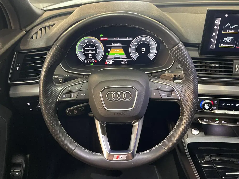Audi Q5 55 TFSI e S edition Competition 19" uit 2022, foto 5