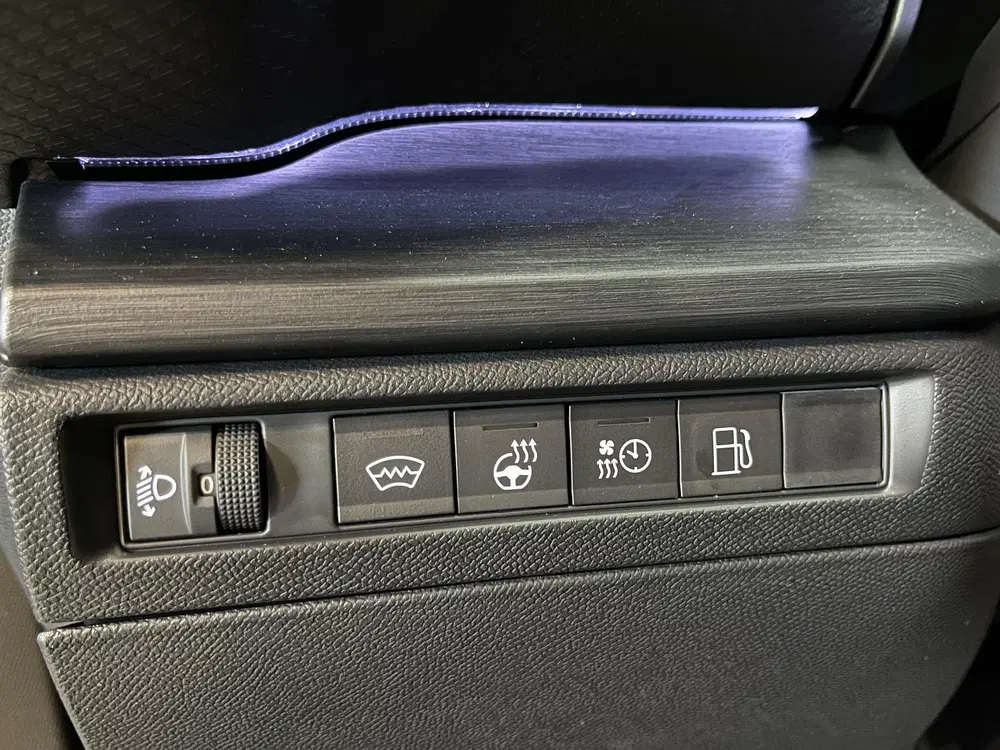 Citroën C5 X Citroen C5 X 1.6 Plug-in Hybrid Shine 19'' uit 2024, foto 12
