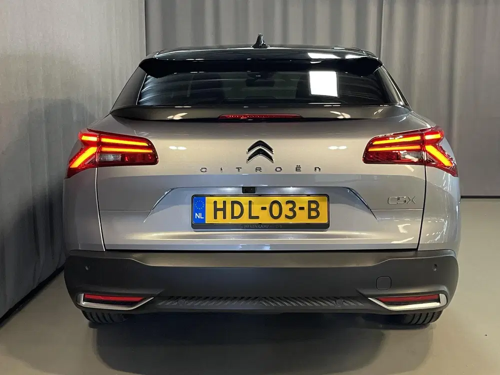 Citroën C5 X Citroen C5 X 1.6 Plug-in Hybrid Shine 19'' uit 2024, foto 8