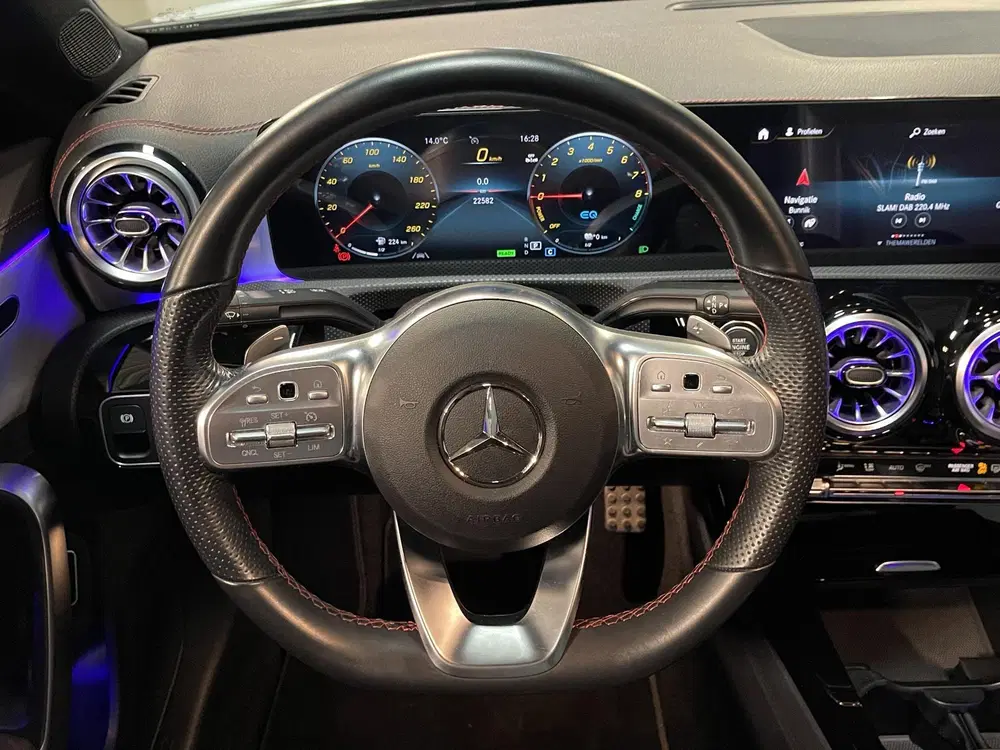 Mercedes-Benz CLA 250 e AMG Line 19" uit 2023, foto 5
