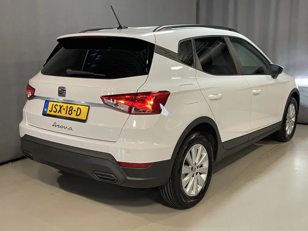SEAT Arona 1.0 TSI Style 16" uit 2024, foto 2