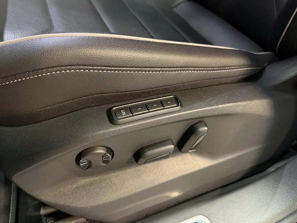 Volkswagen Tiguan 2.0 TSI 4Motion R-Line Black Style 20"/VOL uit 2021, foto 12
