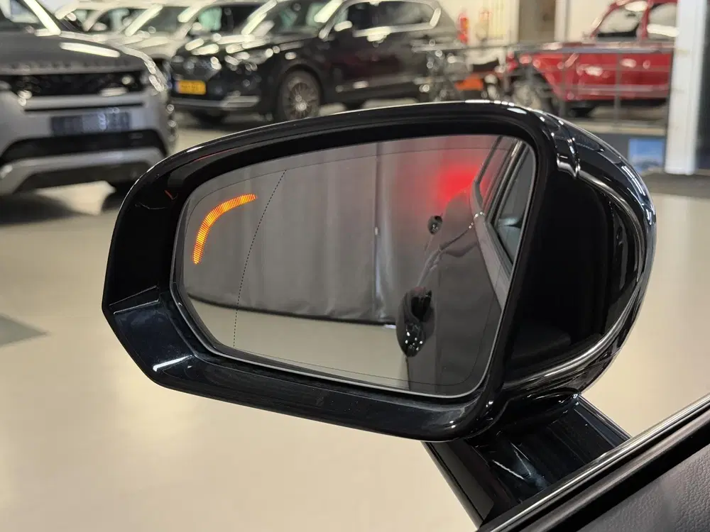 Volvo V90 2.0 T6 PHEV AWD Plus Bright 19" uit 2023, foto 11