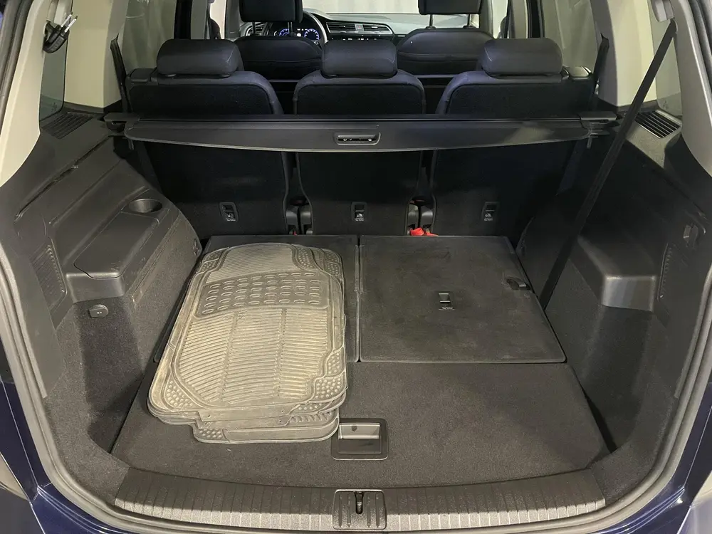 Volkswagen Touran 1.5 TSI Highline 7p 16"/Stoel + stuurverwa uit 2021, foto 10