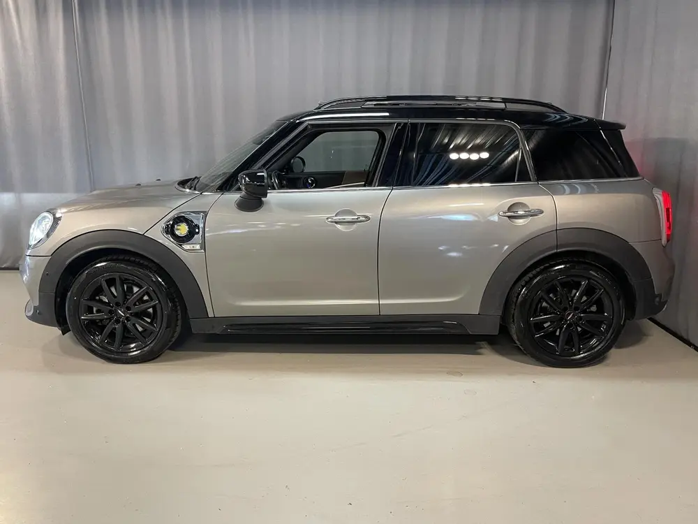 Mini Countryman 1.5 Cooper S E ALL4 John Cooper Works 18"/Pa uit 2019, foto 4