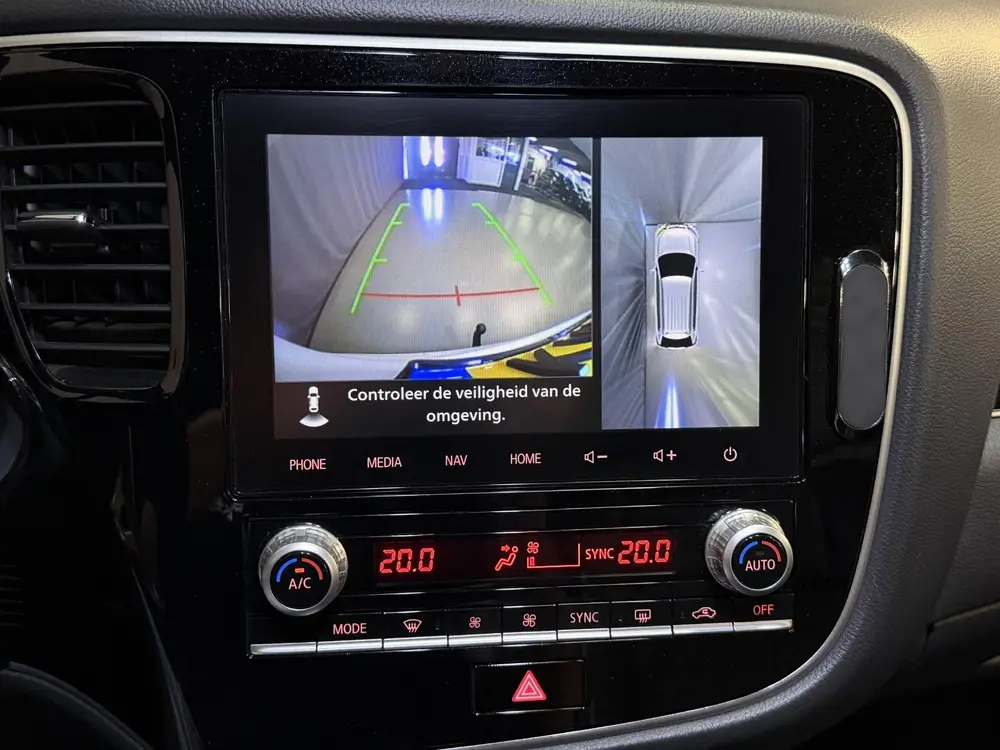 Mitsubishi Outlander 2.4 PHEV Instyle 18" uit 2021, foto 18
