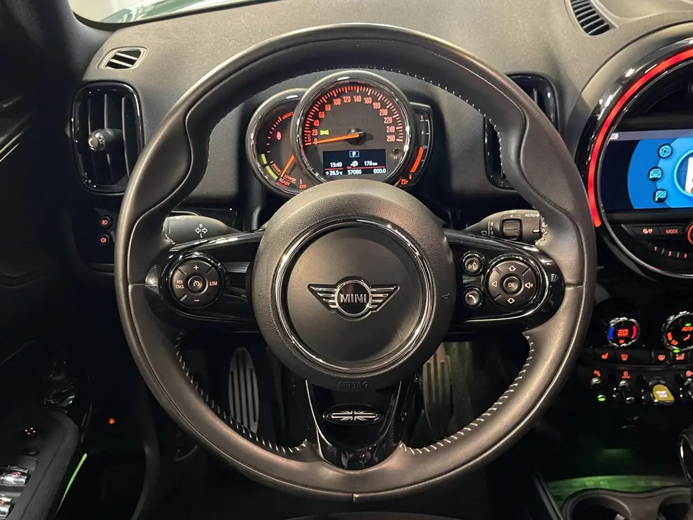 Mini Countryman 1.5 Cooper S E ALL4 Salt John Cooper Works 1 uit 2019, foto 5
